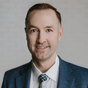 Advisor Image