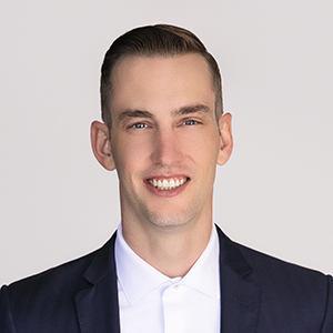 Advisor Image