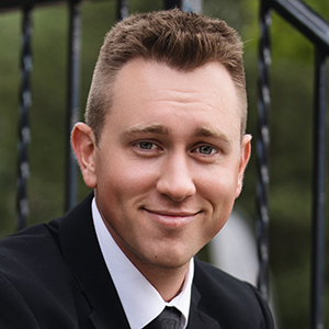 Advisor Image
